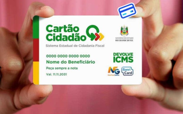 Foto de capa da notícia: Benefício do Programa Volta Por Cima é recebido através do Cartão Cidadão