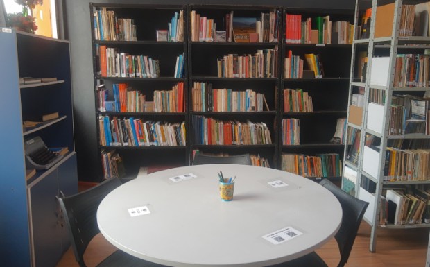 Foto de capa da notícia: Biblioteca Pública Defina da Cunha é reaberta a comunidade