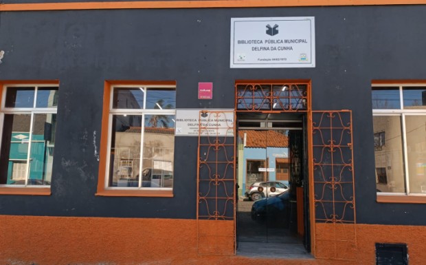 Foto de capa da notícia: Biblioteca Pública Defina da Cunha reabre na quinta-feira