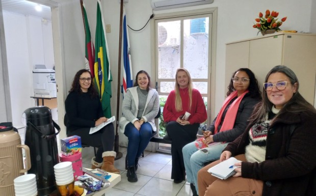 Foto de capa da notícia: Grupo de Educação Fiscal realiza reunião para revisão e planejamento das ações 1º e 2º Semestre de 2024