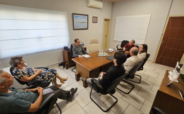 Foto de capa da notícia: Prefeitura e World Fish debatem instalação de fábrica em São José do Norte
