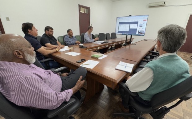 Foto de capa da notícia: Câmara da Cebola da Seapi discute safra 2024/2025 com presença de São José do Norte