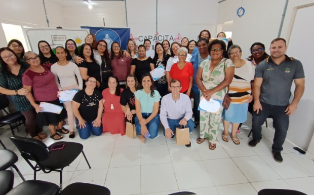 Foto de capa da notícia: Capacita Mulher celebra conquistas femininas em cerimônia de certificação para mais 23 formandas