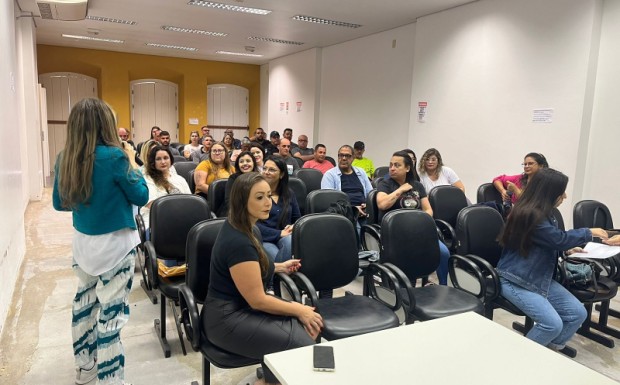 Foto de capa da notícia: Capacitação sobre Intervenções em Internações Compulsórias é Realizada pela Secretaria Municipal da Saúde